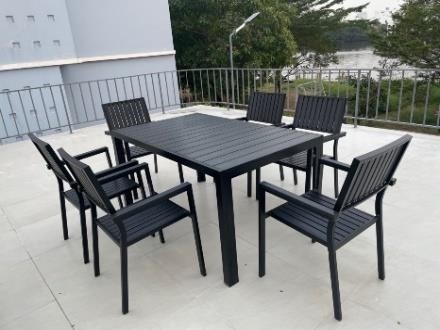 Lý Do Nên Chọn Bàn Dài Sơn Tĩnh Điện Hợp Kim Nhôm Của Tiến Minh