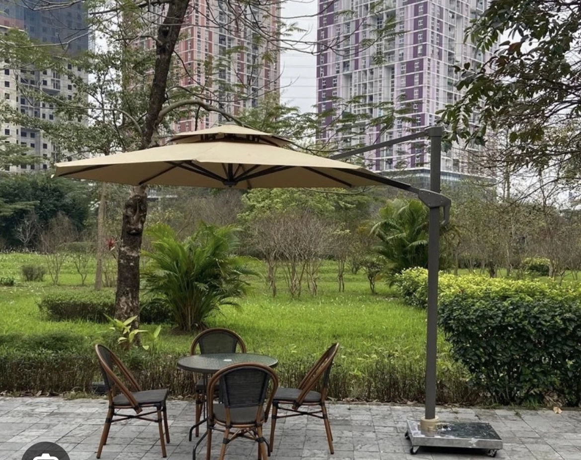 ô lệch tâm hợp kim 3m tròn nâng hạ xoay 360 Đế Bê Tông Inox màu Be